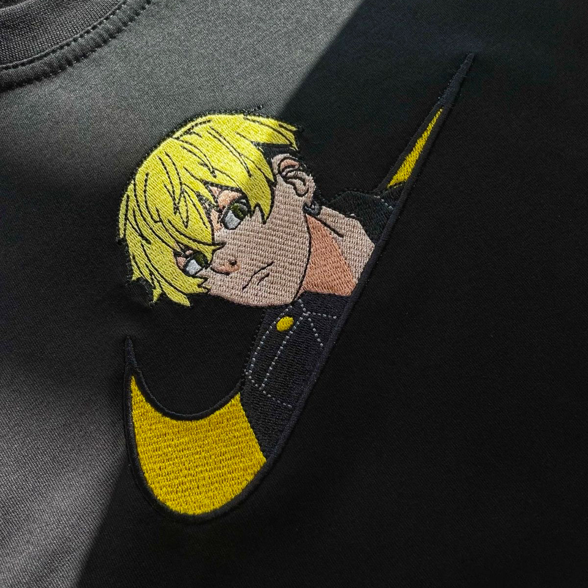 LIMITED Tokyo Revengers X Chifuyu Matsuno EMBROIDERED GYM HOODIE